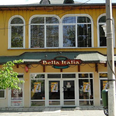 Brăila Hostel Bella Italia المظهر الخارجي الصورة